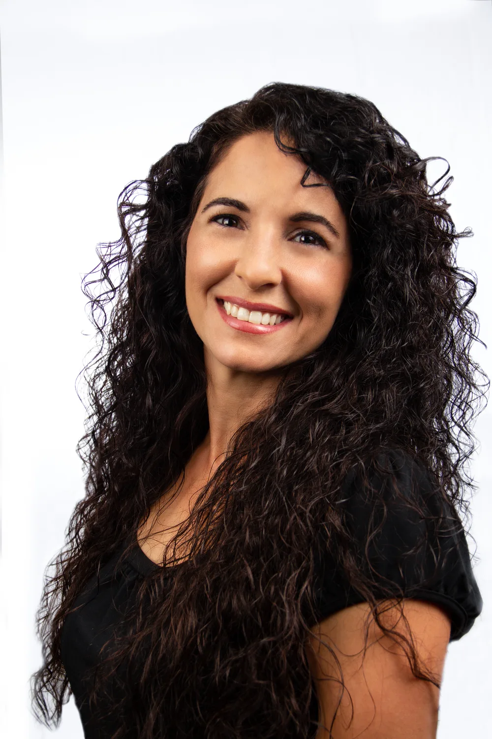 Mary Gallo, Broker Associate, Canvas Real Estate, Mary Gallo, REALTOR®